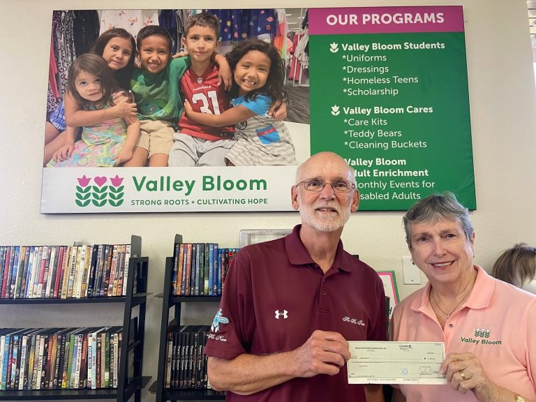 Valley Bloom Mesa HoHoKam Mark Fullerton presented a grant to Joyce Godfrey of Valley Bloom. The organization provides school uniforms, care kits, and scholarships to students throughout the East Valley.