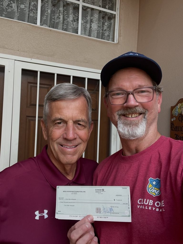 Club One AZ Past Big Ho Tim Baughman presented a Foundation grant to Club One AZ CEO Dave Ronda. The nonprofit volleyball organization serves 43 teams and promotes character, education, and personal development through athletics.