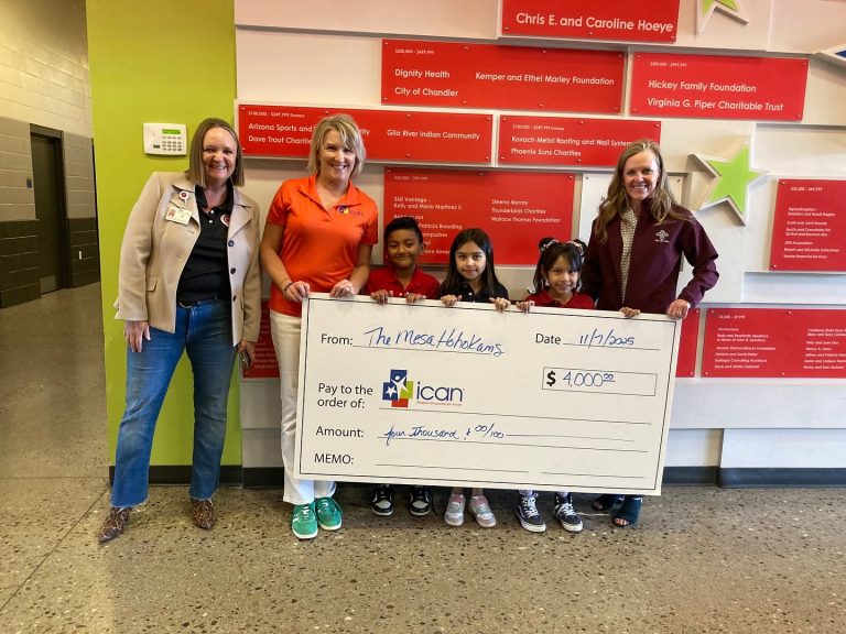 ICAN Mesa HoHoKam Nicolle Karantinos presented a Foundation grant to Becky Hinds, Heather Anguiano, and ICAN students. The grant supports ICAN’s free Positive Youth Development programming for East Valley youth.